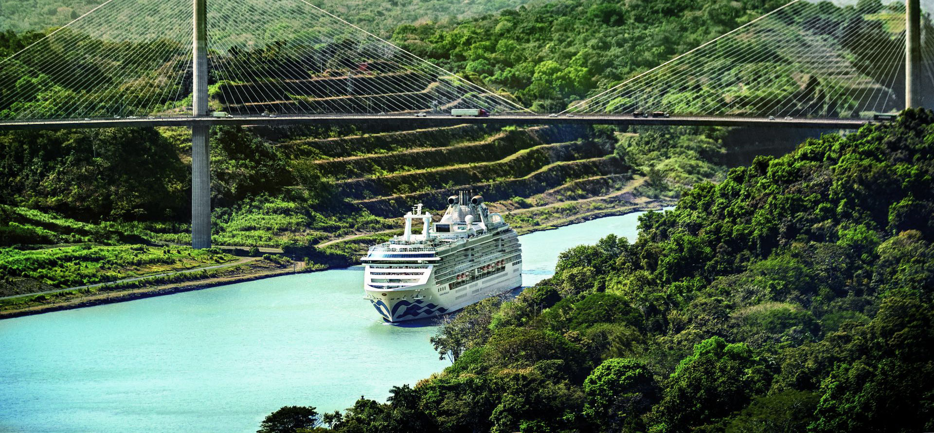 Voyage of the Glaciers (Northbound) Cruise met Island Princess 