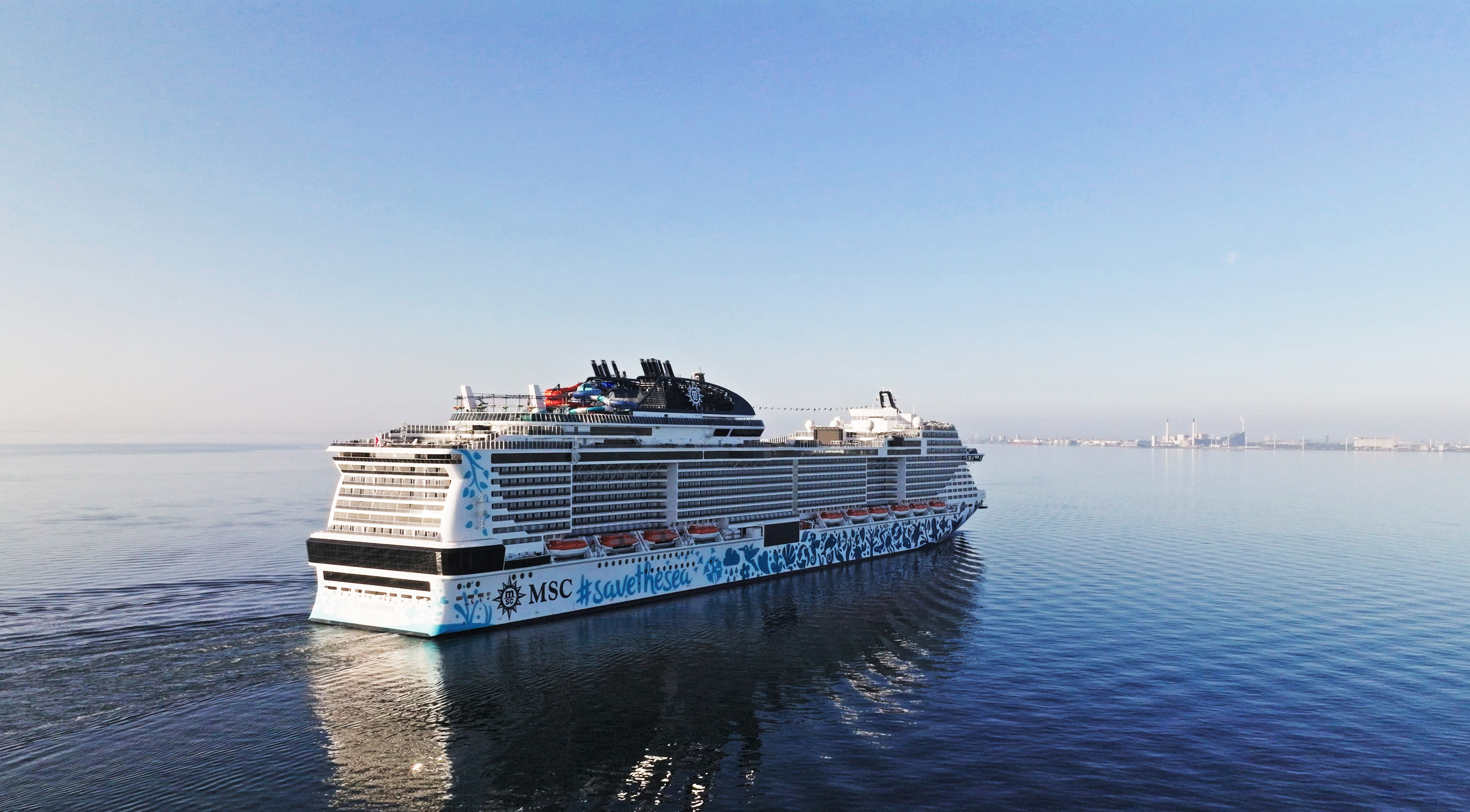 Dubai, Abu Dhabi & Qatar Cruise met MSC Euribia - 30 03 2025